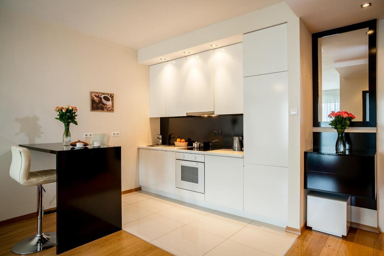Platinum Towers Luxury Apartments Warschau Buitenkant foto